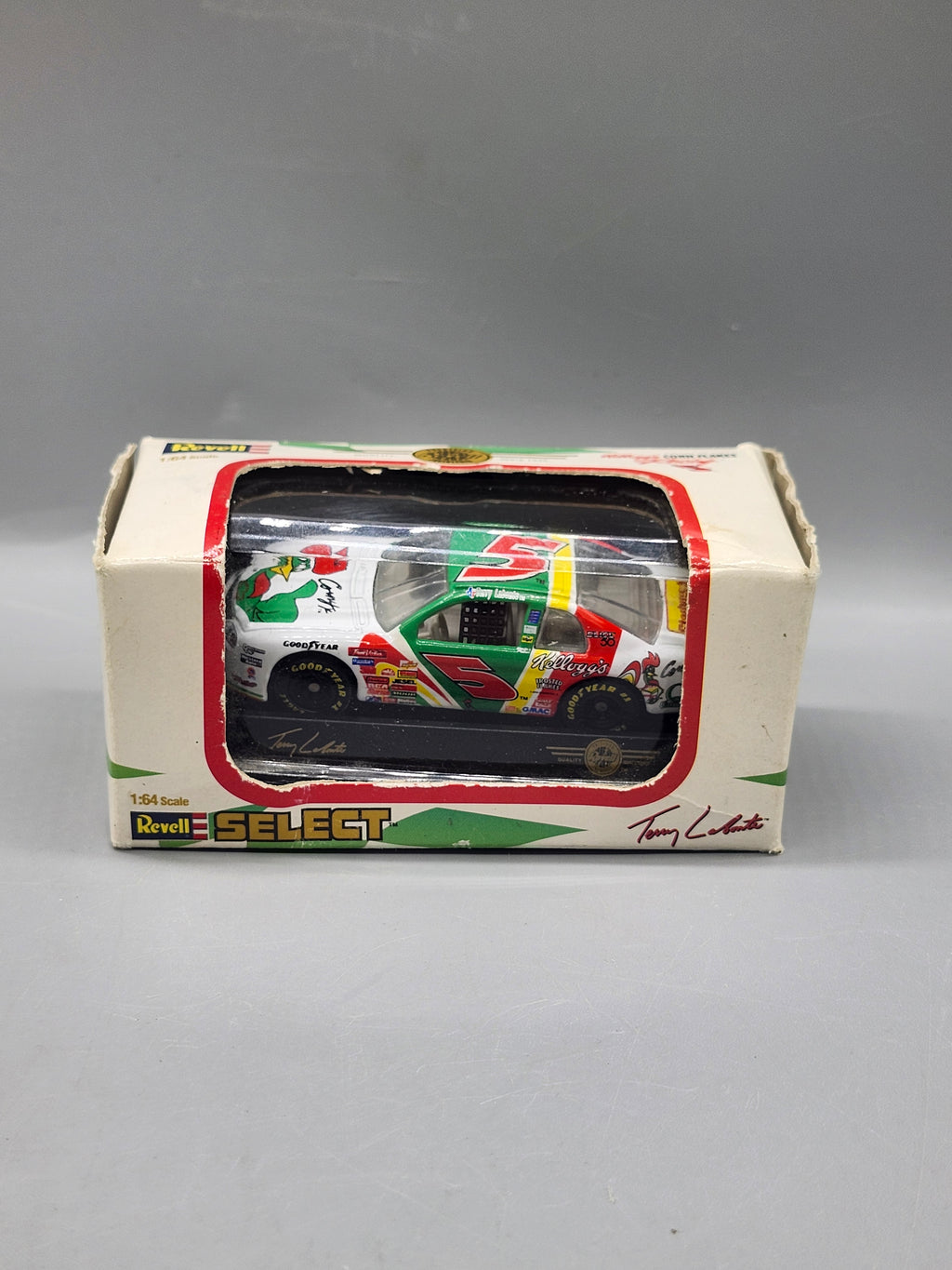 Revell Select Terry Labonte #5 Kellogg's 1998 Monte Carlo 1:64 Diecast w/Box