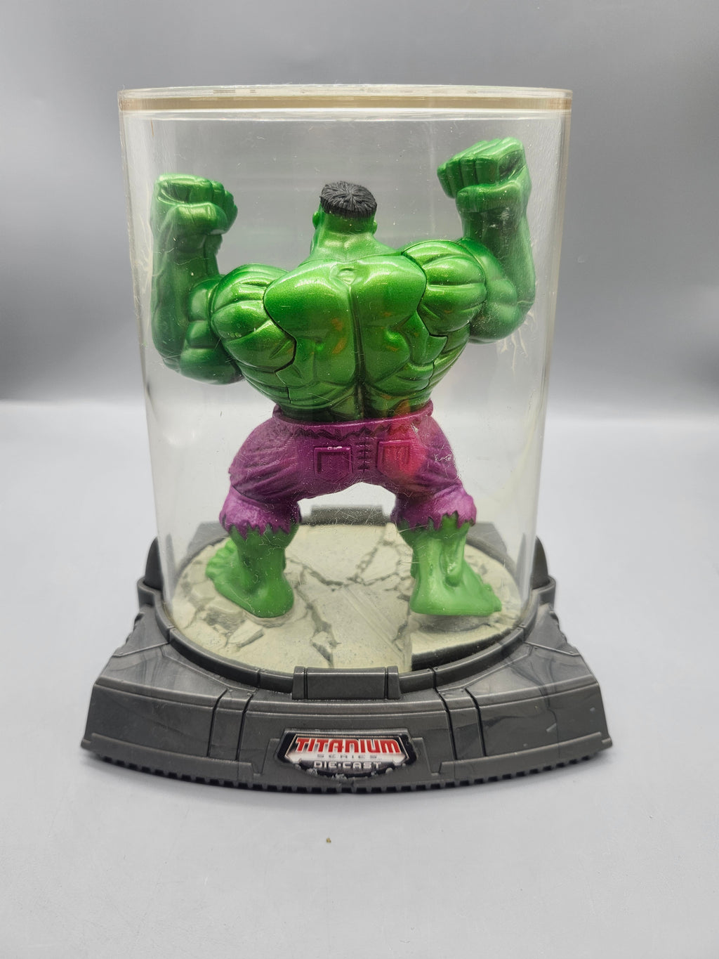 Marvel Legends Titanium Series 5" Hulk Display Dome Diorama