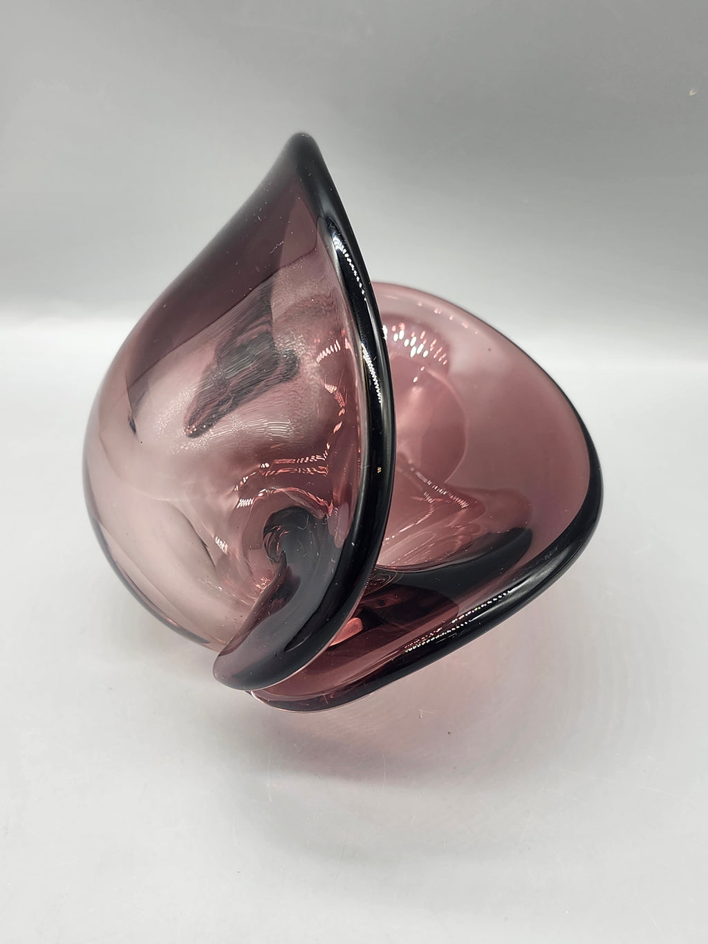 Vintage Amethyst Art Glass Clam Shell Bowl Purple Hand Blown Centerpiece