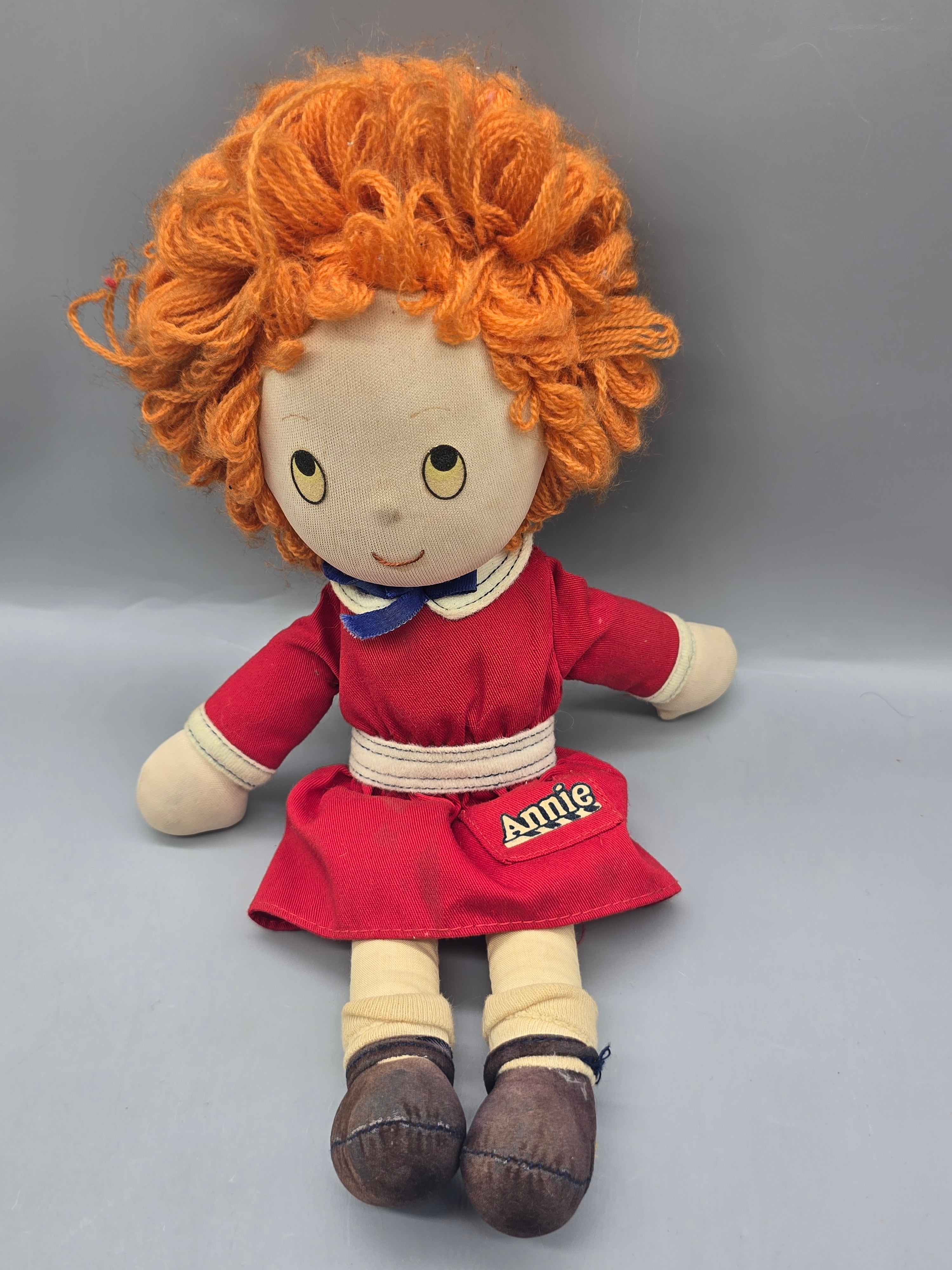 Vintage 1982 Applause Annie Rag Doll 12" Red Dress Yarn Hair Soft Cloth Plush