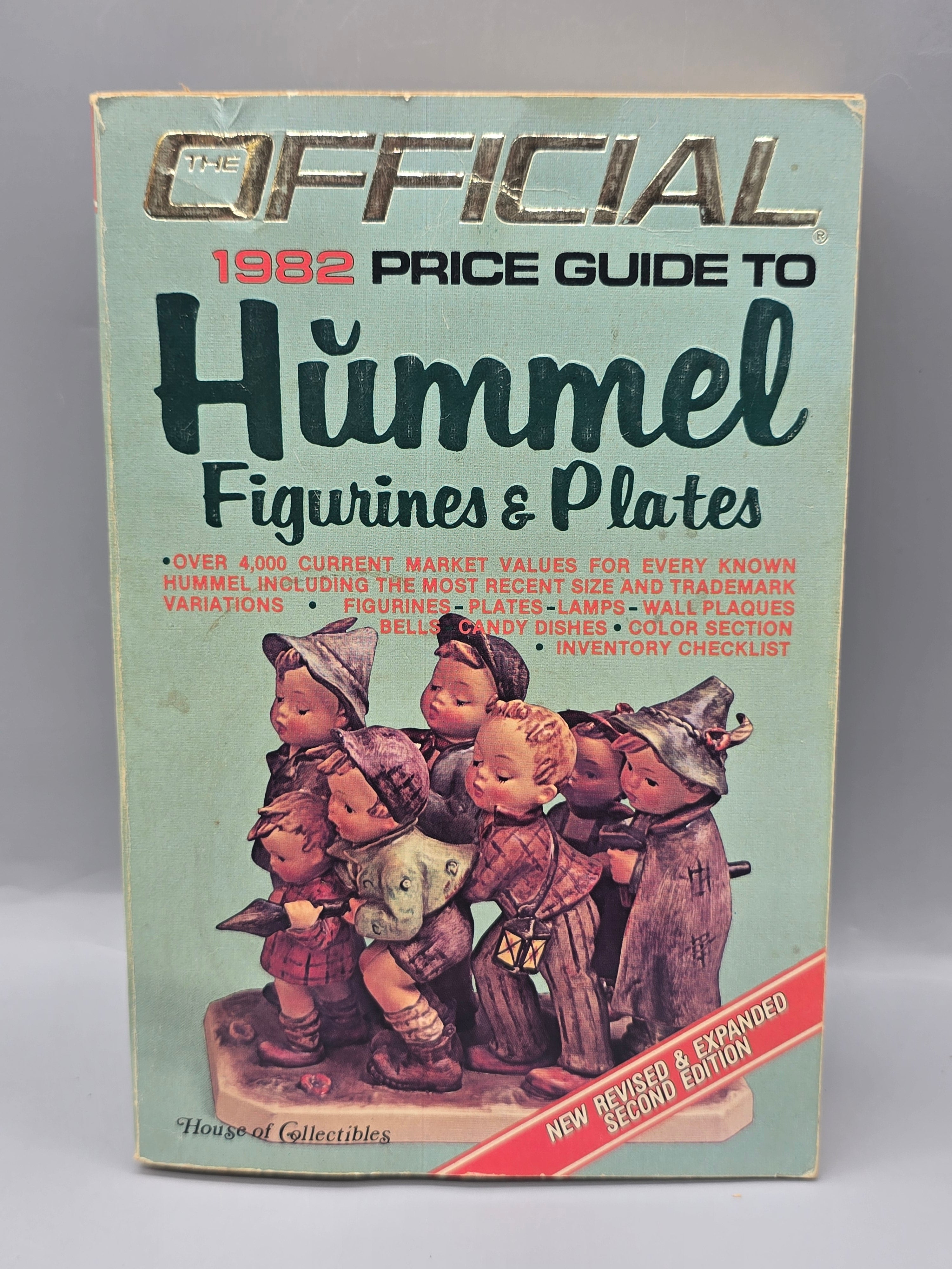 1982 Official Price Guide to Hummel Figurines & Plates 2nd Edition