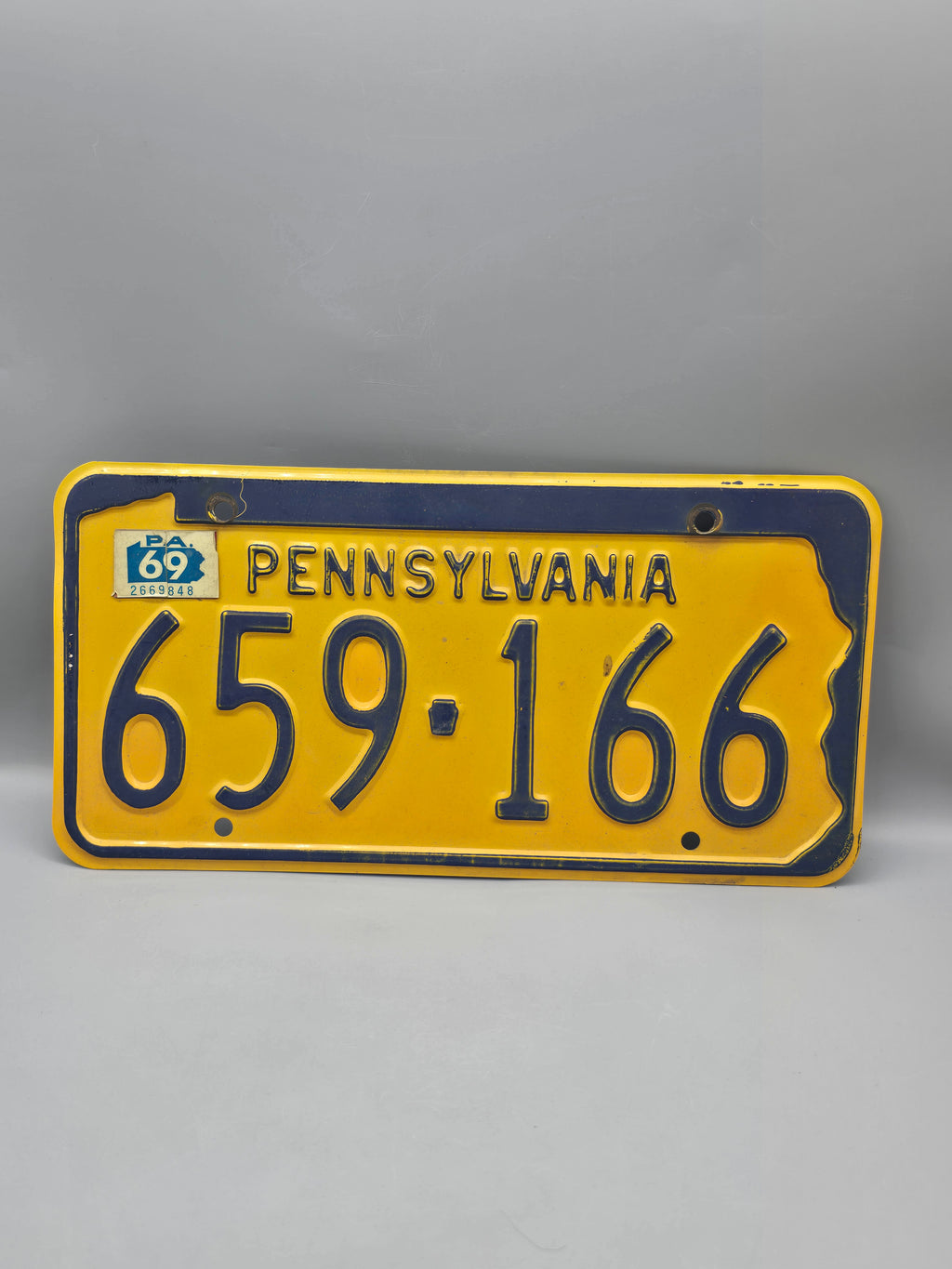 Vintage 1969 Pennsylvania License Plate #659-166 Original Yellow & Blue Embossed Tag