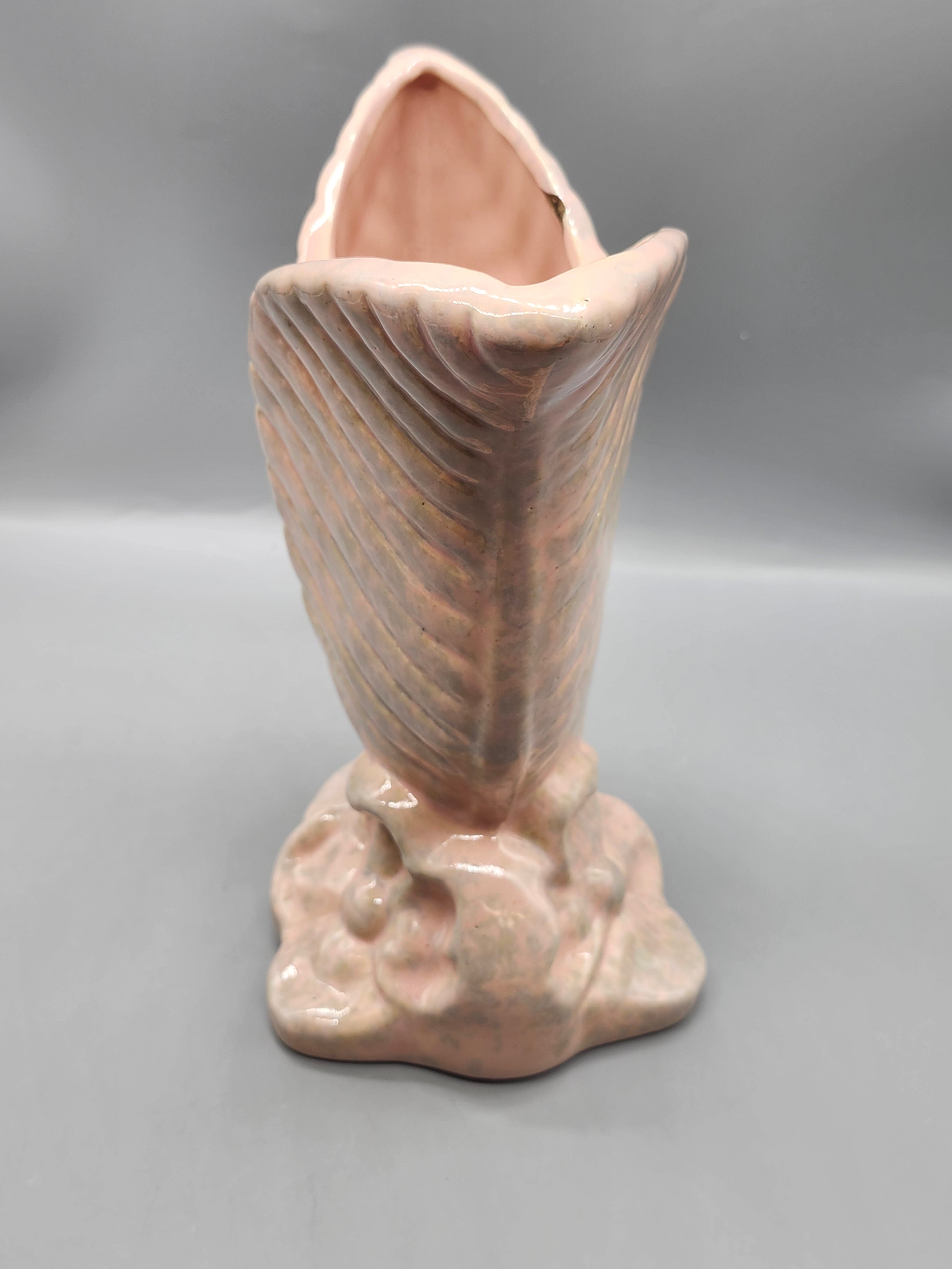Vintage Gonder USA 167A Pink Leaf Vase Mid Century Art Pottery Planter