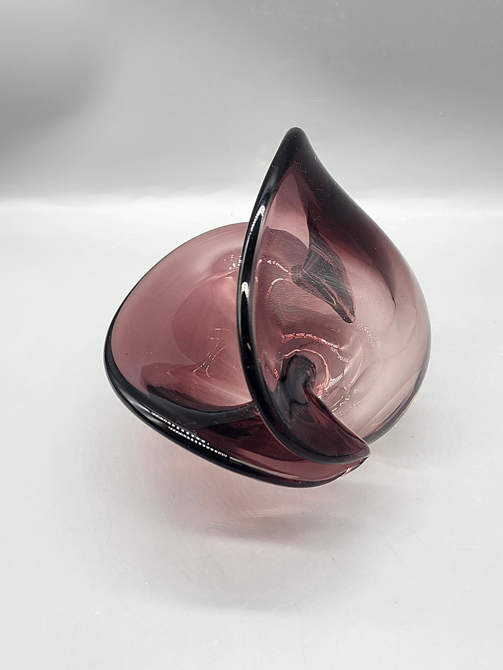Vintage Amethyst Art Glass Clam Shell Bowl Purple Hand Blown Centerpiece