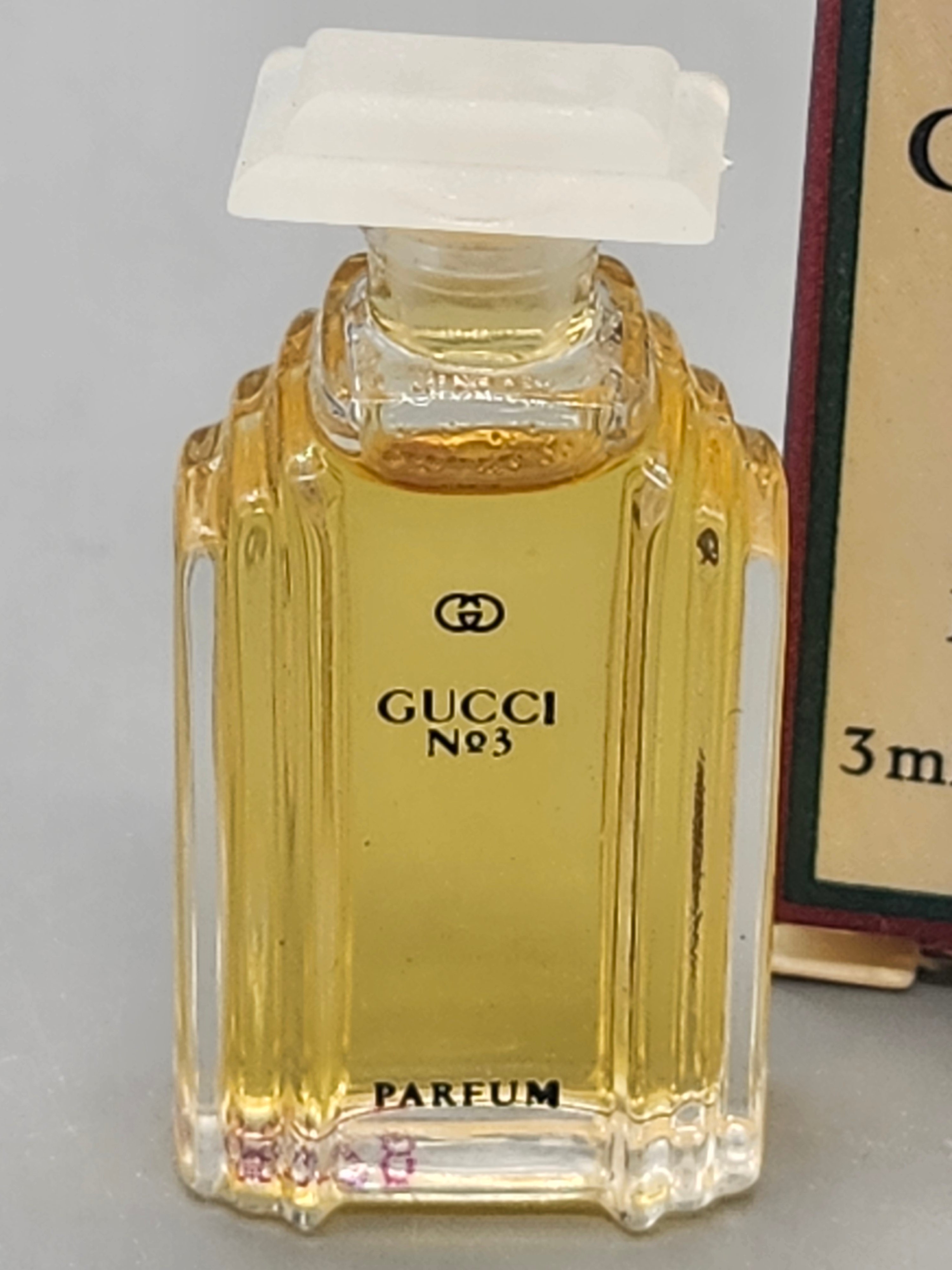 Vintage Gucci No. 1 & No. 3 Mini Perfume Lot Parfum Dusting Powder w/ Box