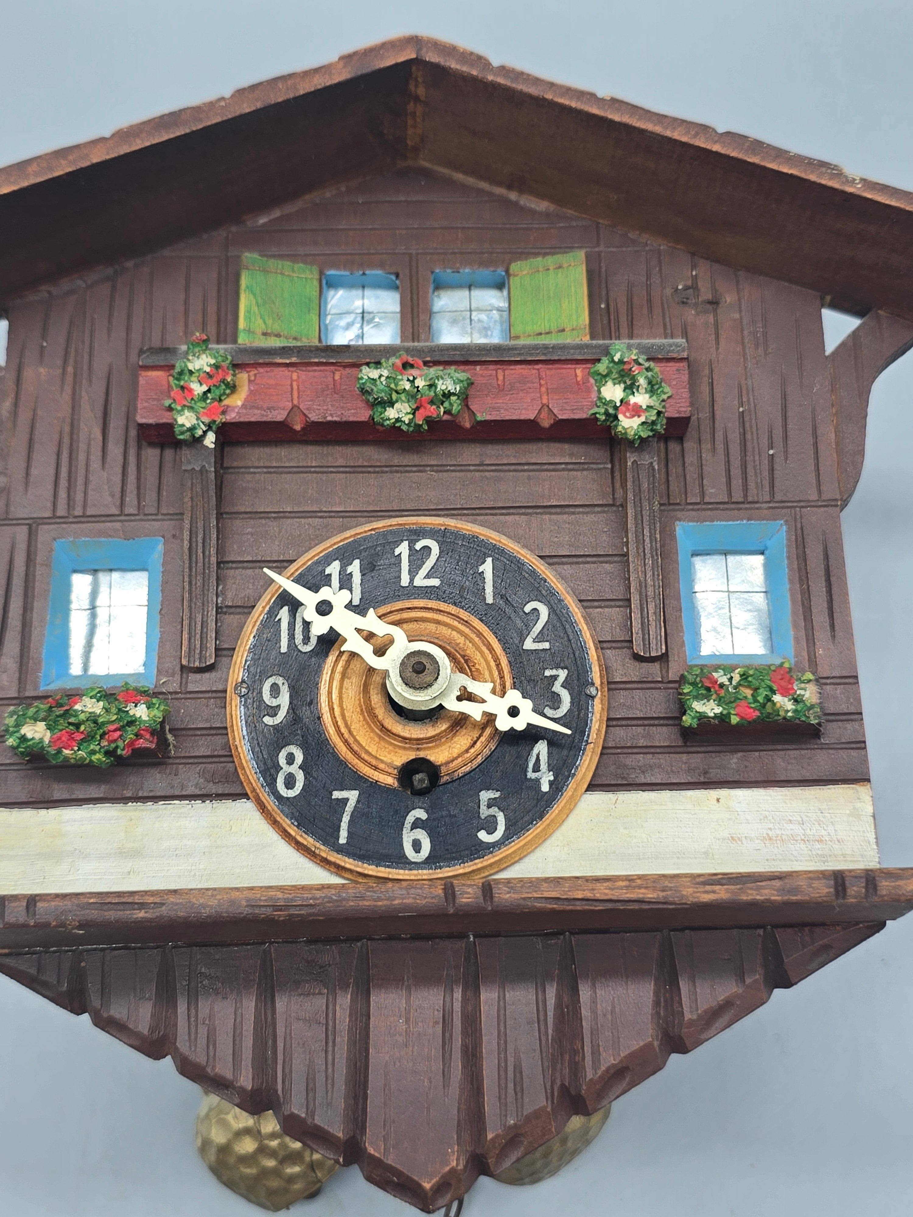 Rare Vintage German Black Forest Chalet Cuckoo Clock w/ Swinging Couple, Bells & Key – Untested